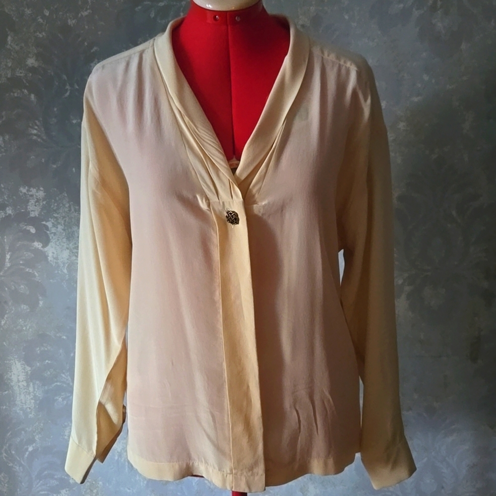 Vintage Silk Alfred Sung Cream Shirt